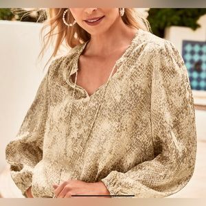 Tommy Bahama Glittering Sea (Neck Tie) Top L